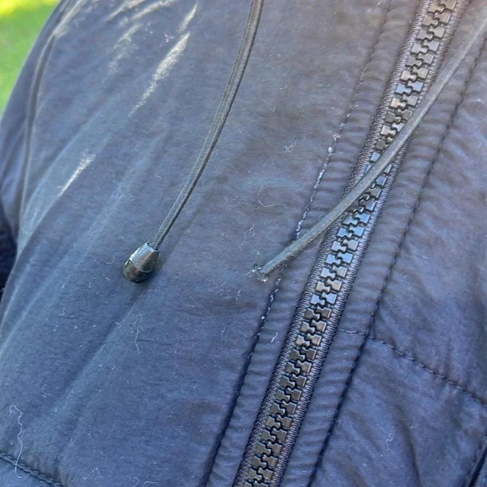 The North Face Men’s Jacket, Size Small, Color is Black, Polartec